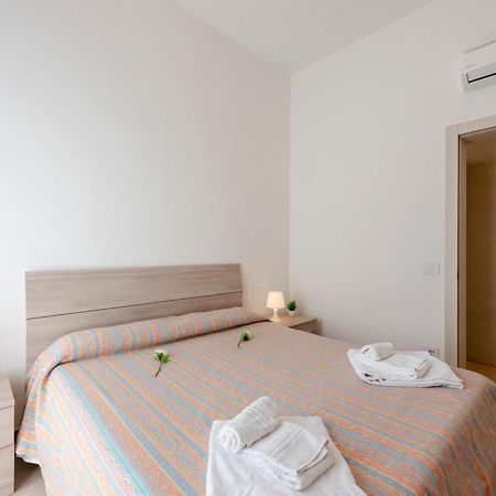 La Suite 2 Ondina Viareggio 200M From Sea - Happy Rentals Exteriör bild