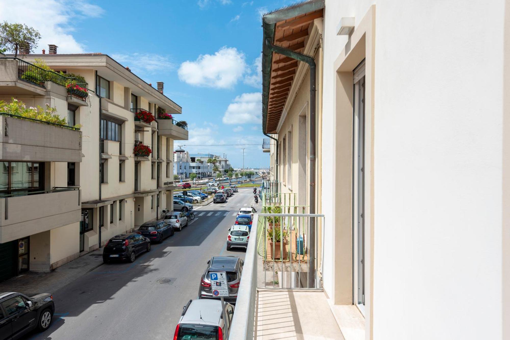 La Suite 2 Ondina Viareggio 200M From Sea - Happy Rentals Exteriör bild