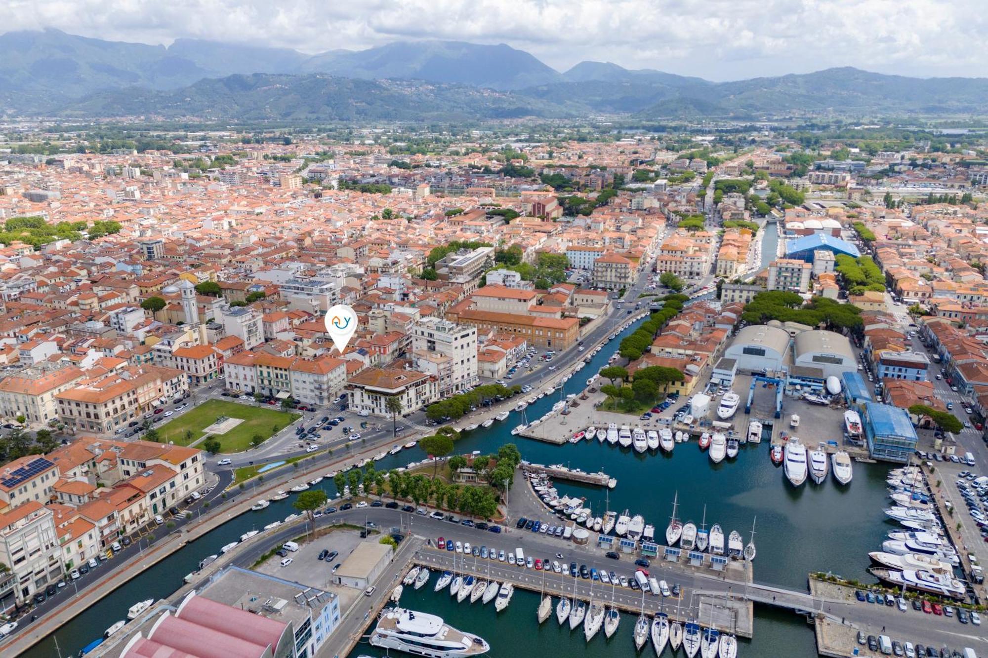 La Suite 2 Ondina Viareggio 200M From Sea - Happy Rentals Exteriör bild